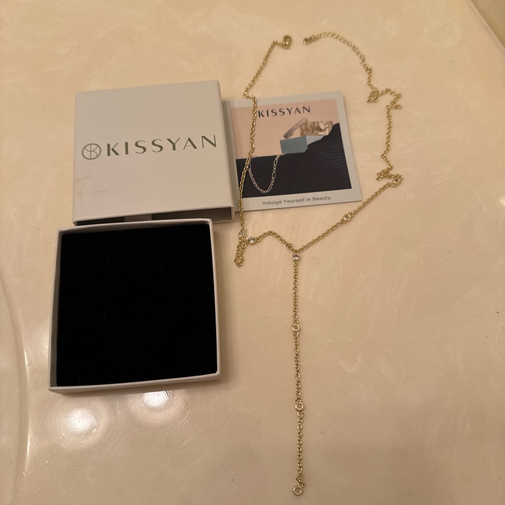 14k Gold Plated Lariat Necklace 8$